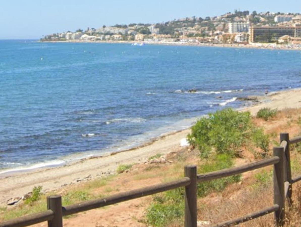 Ferienwohnung Frente A La Playa. Vistas Al Mar. La Cala De Mijas Málaga Exterior foto